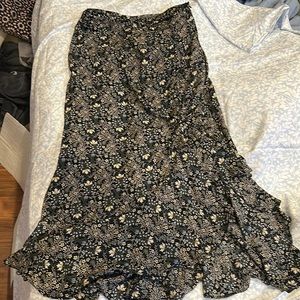 Max Studio NWT long skirt